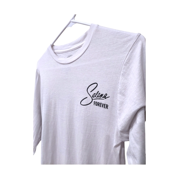 Selena Forever "Como la Flor" Merch - Picture 3 of 6